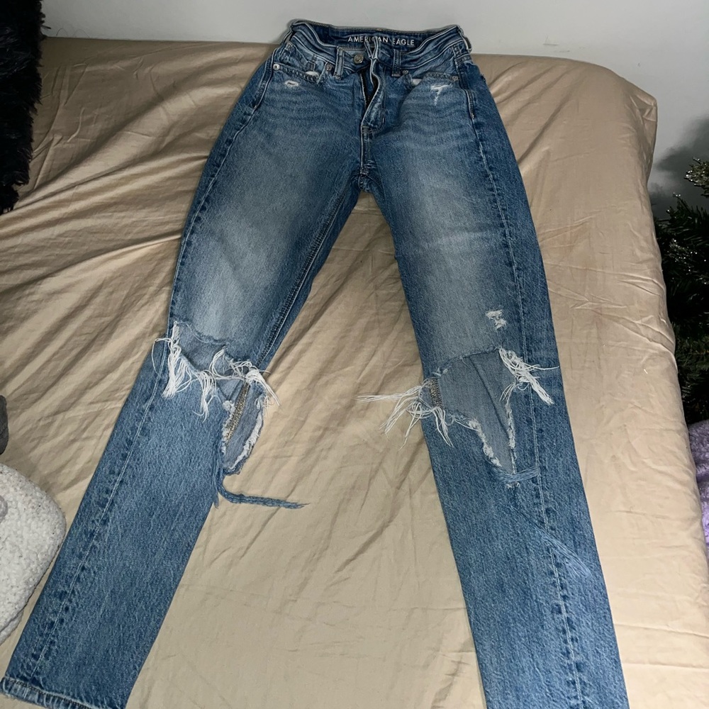 American Eagle Mom Jeans Size 000